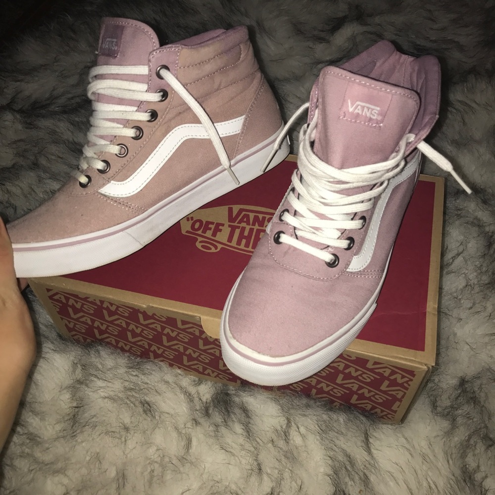 WOMENS HIGH TOP VANZ